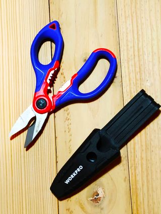 Set destornilladores electricista +Tijeras WORKPRO