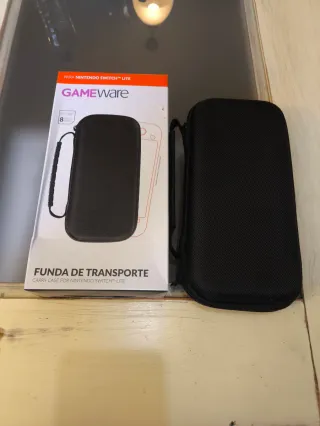 Nintendo Switch Lite Gris + Funda Gameware