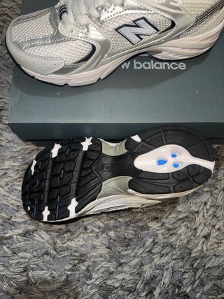 New Balance 530