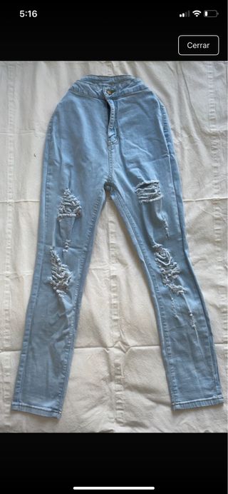 Jeans rasgados azules