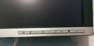 Monitor HP Compaq LA2405x 24 LCD