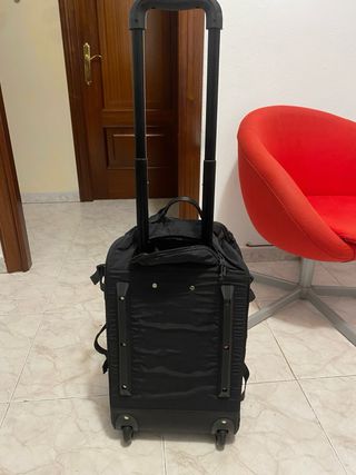 Maleta de cabina (trolley) con ruedas
