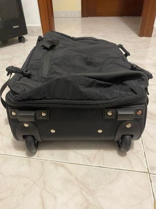 Maleta de cabina (trolley) con ruedas