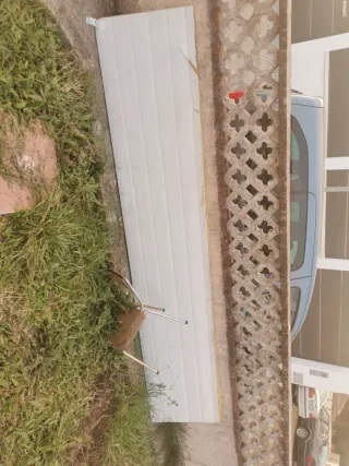 Silla y colchón individual