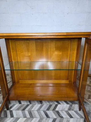 Vitrina baja clásica diseño