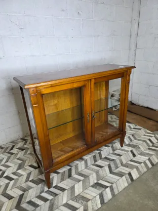 Vitrina baja clásica diseño