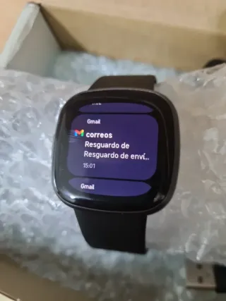 Google Fitbit Versa 4