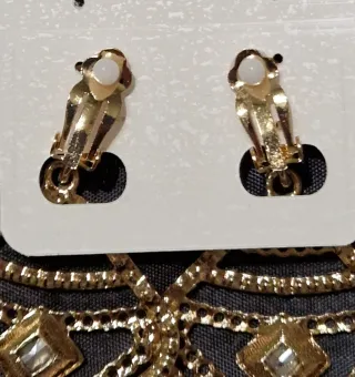 Orecchini donna oro con pietre