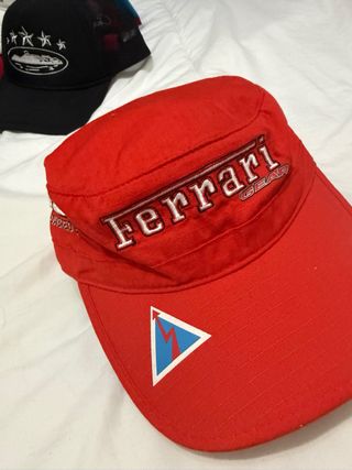 Gorra Ferrari Roja