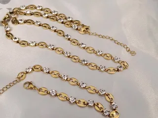 Conjunto Collar y pulsera acero bañado en oro 18K