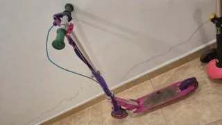 Bicicleta Chicco + 2 Patinetes + Casco