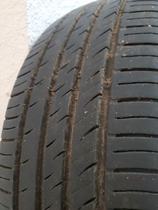 Neumatico Kumho 205/55 ZR17 91W