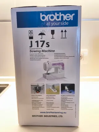 Máquina de coser Brother J17s NUEVA A ESTRENAR!!!!