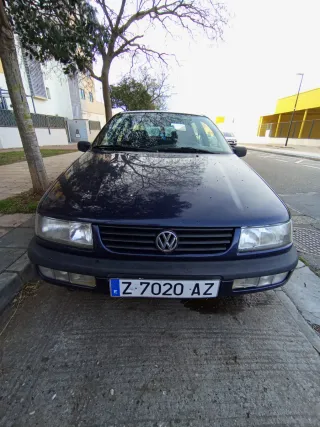 Volkswagen Passat 1.6 cl