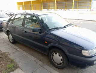 Volkswagen Passat 1.6 cl