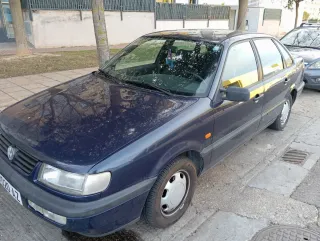 Volkswagen Passat 1.6 cl