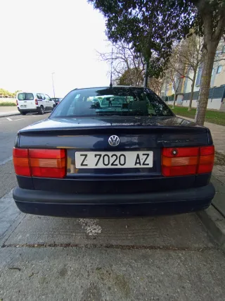 Volkswagen Passat 1.6 cl