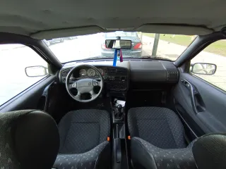Volkswagen Passat 1.6 cl
