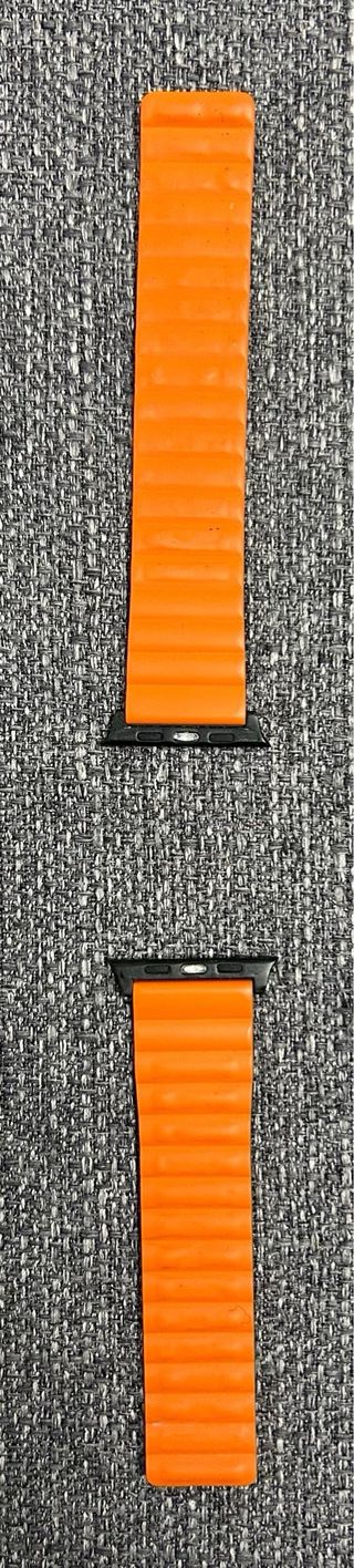 Cinturino magnetico arancione per Apple Watch