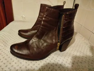 Botines marrones de mujer