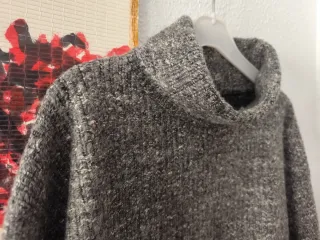 Jersey FUS cuello alto gris talla L 40