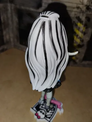 Muñeca Monster High Frankie Stein