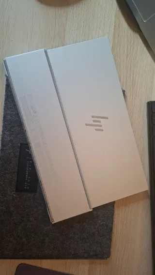 Monitor Portátil HP E14 G4 14