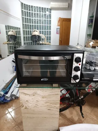 Horno eléctrico negro