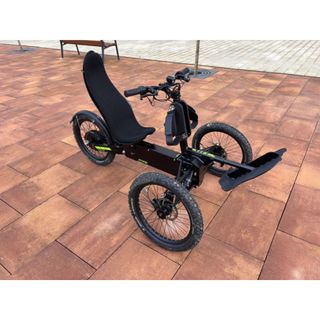 Triciclo Eléctrico ETNNIC EGO