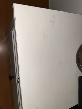 Mueble TV blanco y escritorio