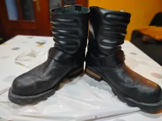 Botas Moteras Termans Talla 43 Negras.