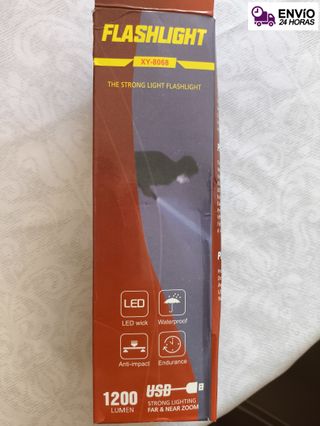 Linterna LED Zoom Recargable 5000 Lúmenes