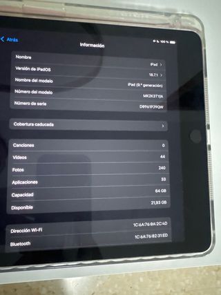 iPad 9ª Gen Gris con Funda Rosa