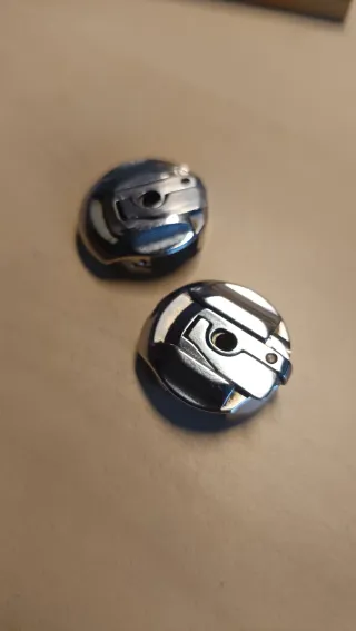 2 Bobinas Máquina Coser Refrey 427