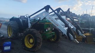 JONH DEERE 3350 SIN PALA