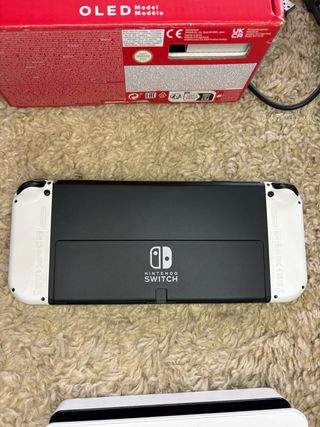 Nintendo Switch OLED + Splatoon 2 + Mando