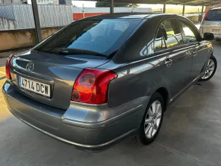Toyota Avensis 2.0D4D