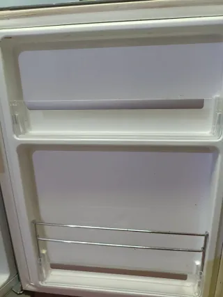 Frigorífico combi LG GR-4693LCX y accesorios