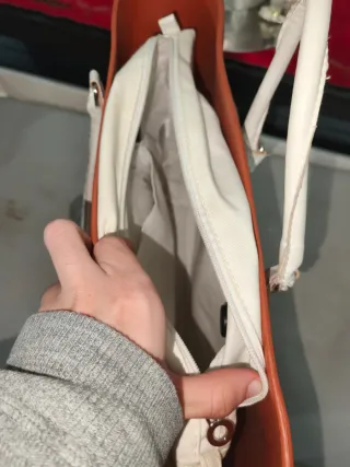 Mala O bag castanha e branca