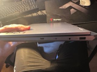 Portátil Lenovo LOQ 15IAX9, 15.6” FHD, RTX 4060