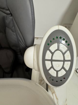 Seggiolone LIONELO Niles 2 in 1 pappa e dondolo