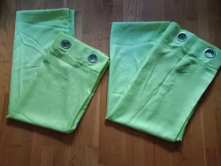 2 Cortinas Verdes
