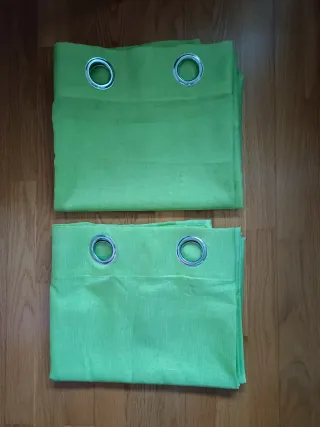 2 Cortinas Verdes