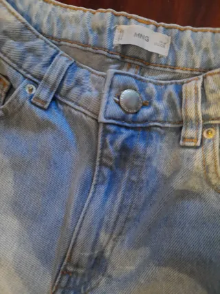 Pantalón vaquero niña azul claro