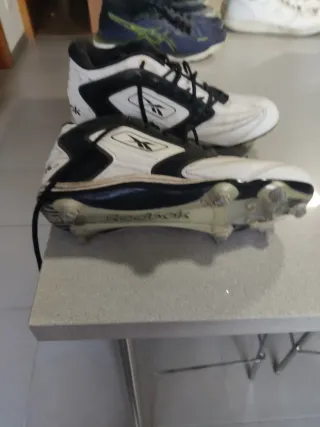 Zapatillas Reebok Tacos Blancas y Negras