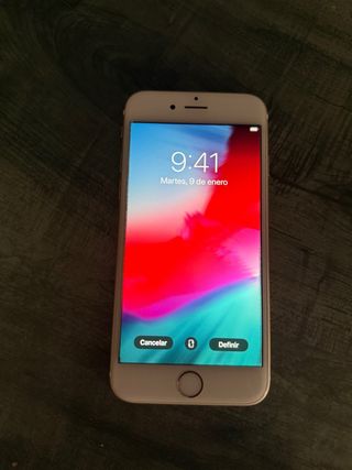 iPhone 6S color dorado.
