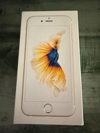 iPhone 6S color dorado.
