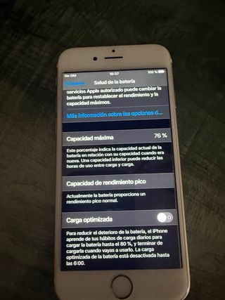 iPhone 6S color dorado.