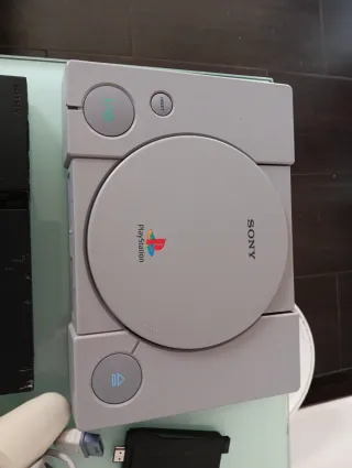 Consola Sony PlayStation 1 +la 2 y Accesorios.
