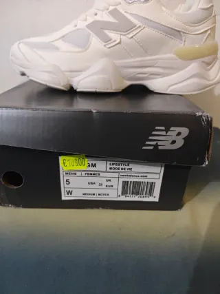 New Balance 9060 Tg 39 Bianco Argento